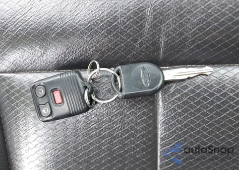 2010 Ford F-150 Fx4/Harley-Davidson/King Ranch/Lariat/Platinum/Xl/Xlt z USA, uszkodzony, nr VIN 1FTFW1EV4AFC69734